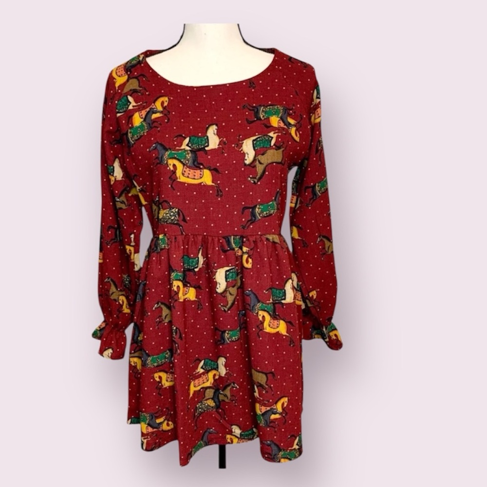 TSE 9 Babydoll Long Sleeve Mini Dress Red Horse Equestrian Carrousel Medium